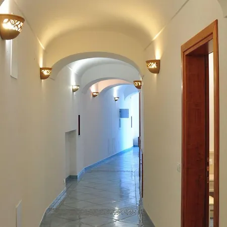 Bel Tramonto Hotel 3*