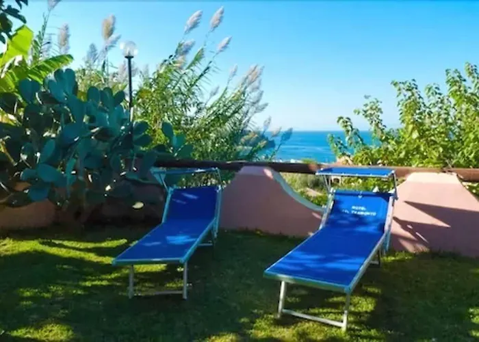 Bel Tramonto 3* Казамиччола-Терме